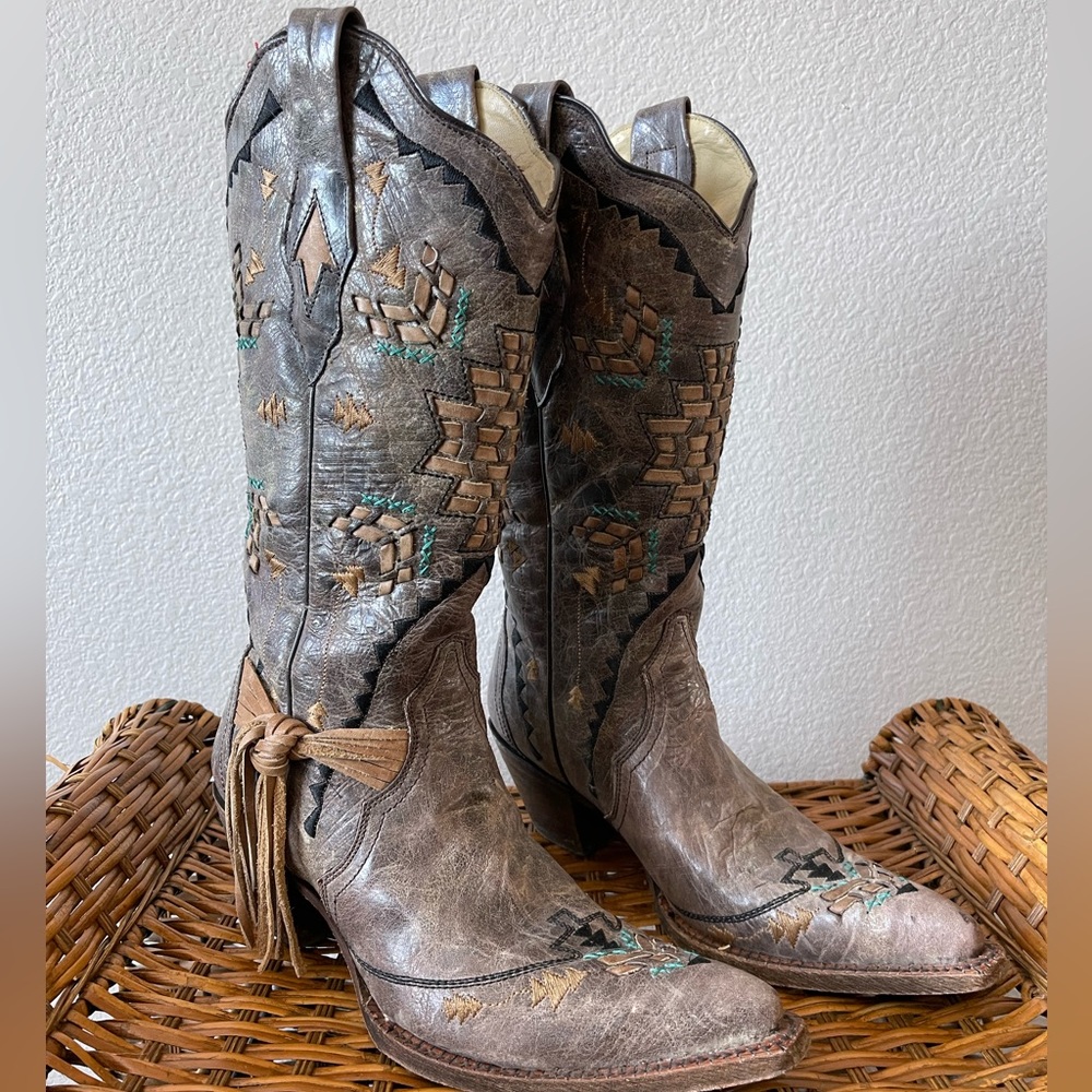 Corral embroidered fringe western boots